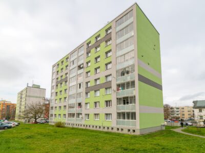 Prodej bytu 3+1 s lodžií, 74 m2, ul. Loudů, Dobřany, Plzeň – jih